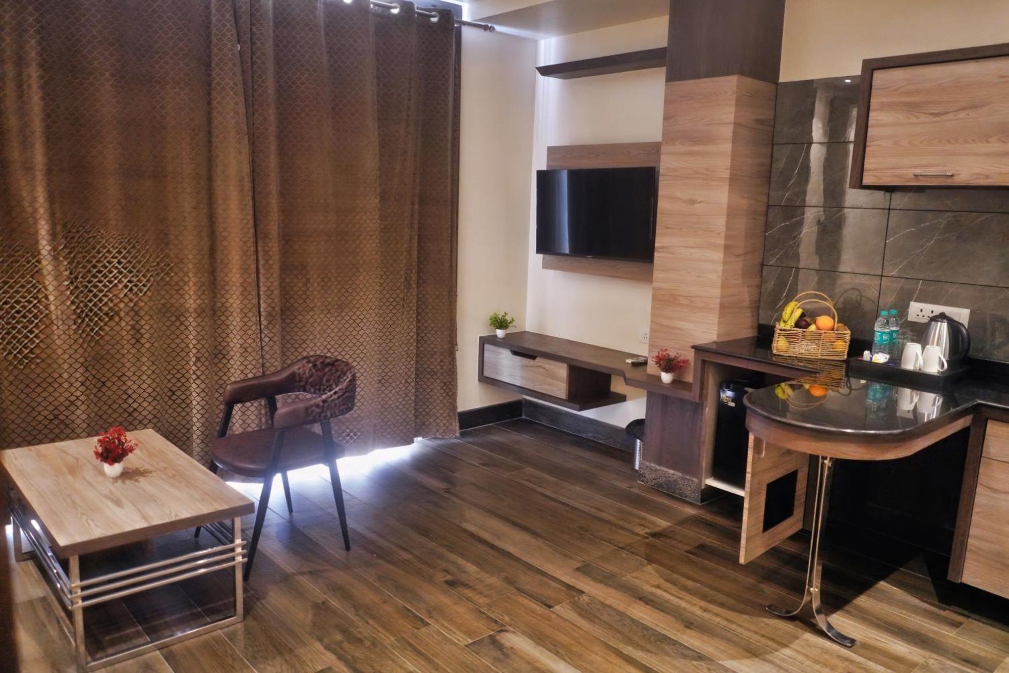 Coco Hotel