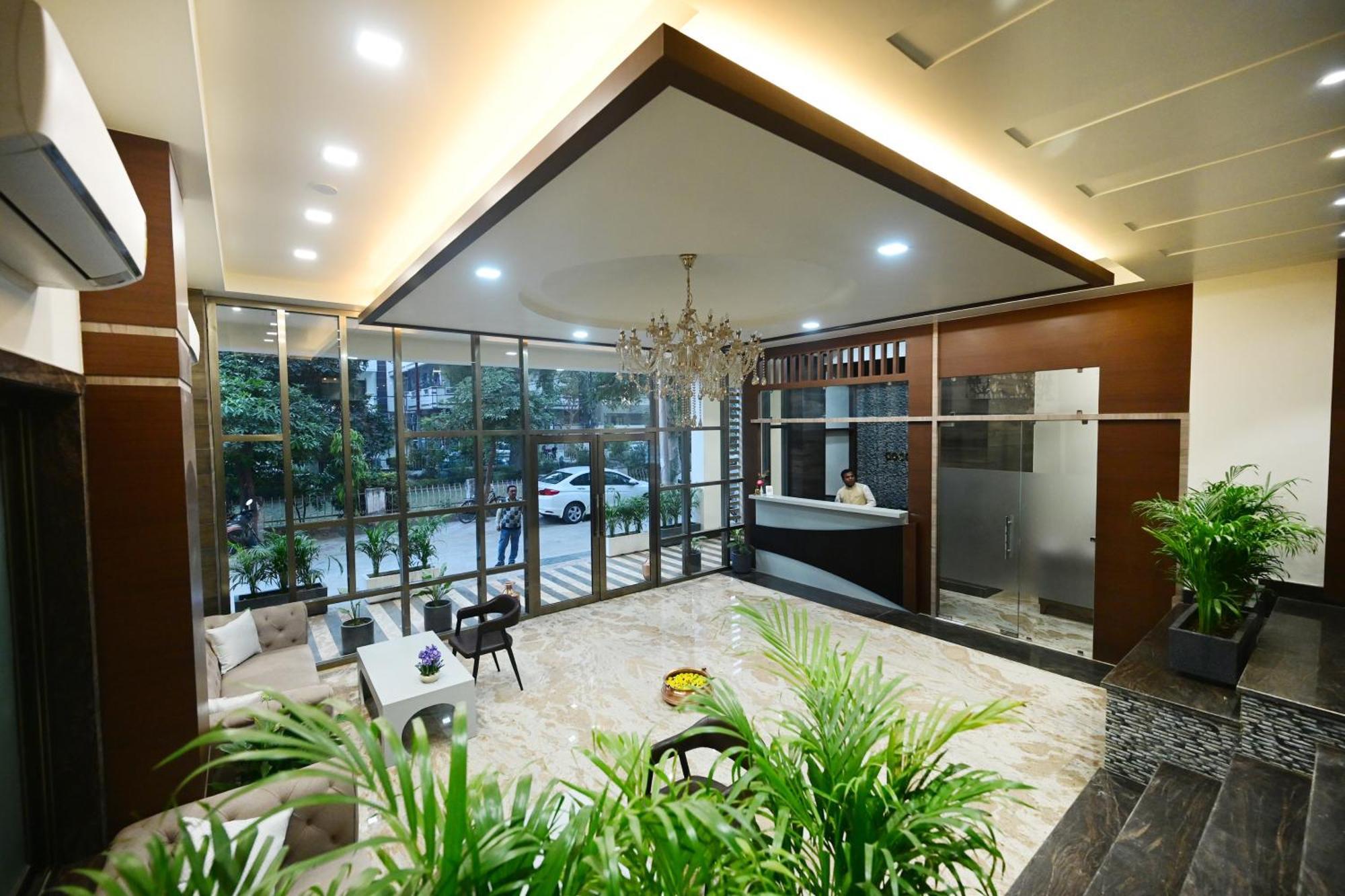 Coco Hotel Varanasi