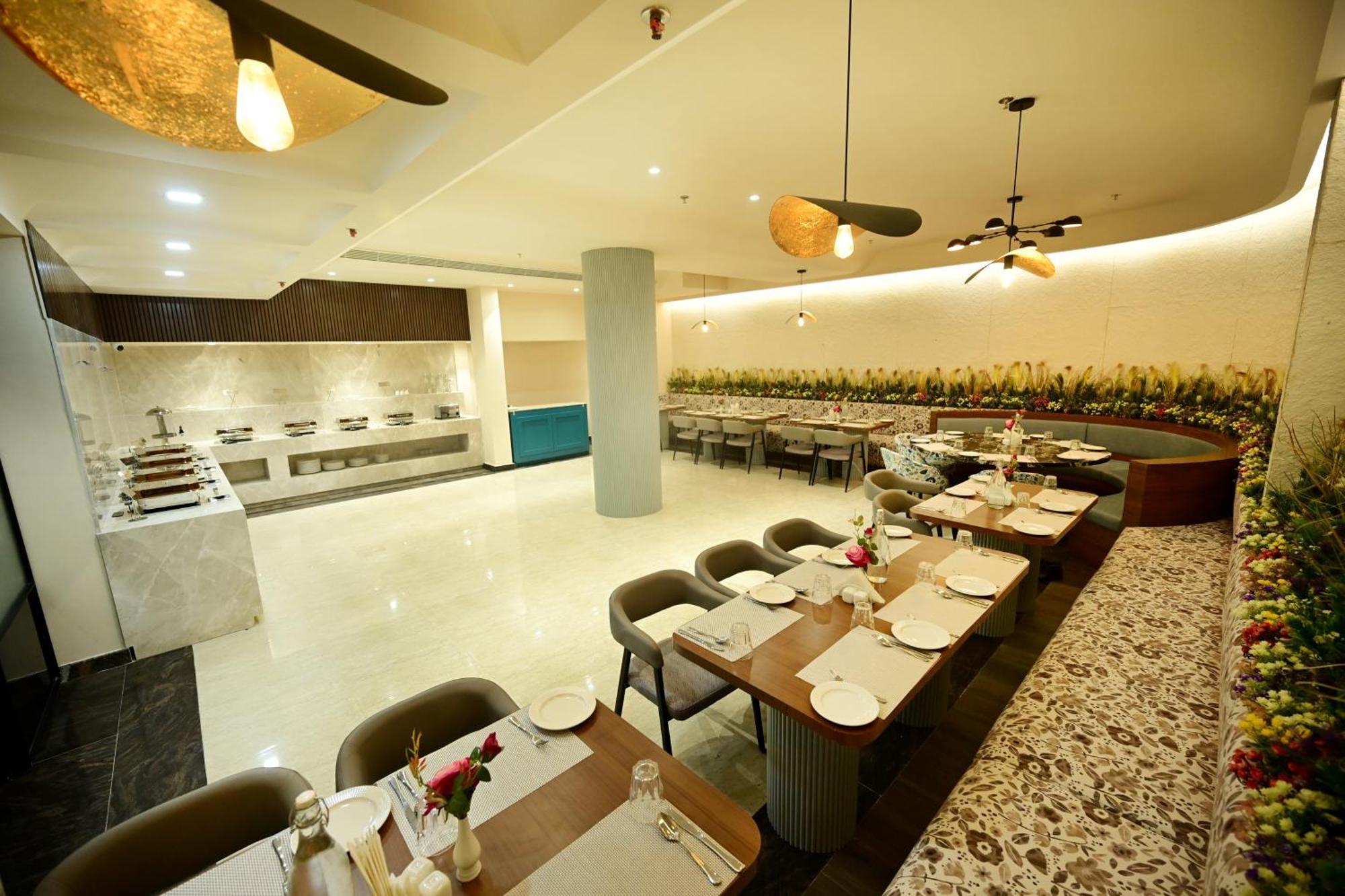 Coco Varanasi