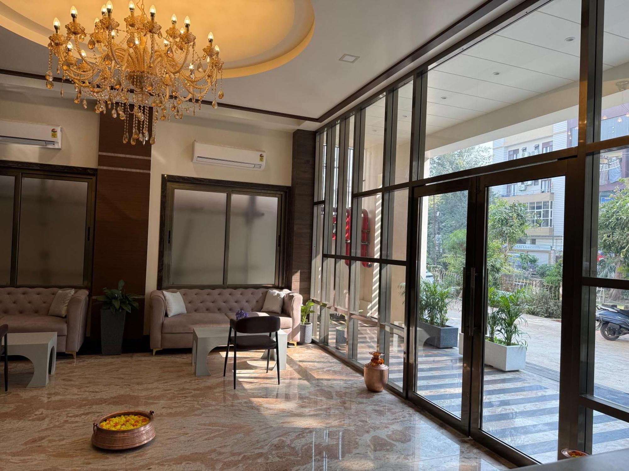 Hotel Coco Varanasi