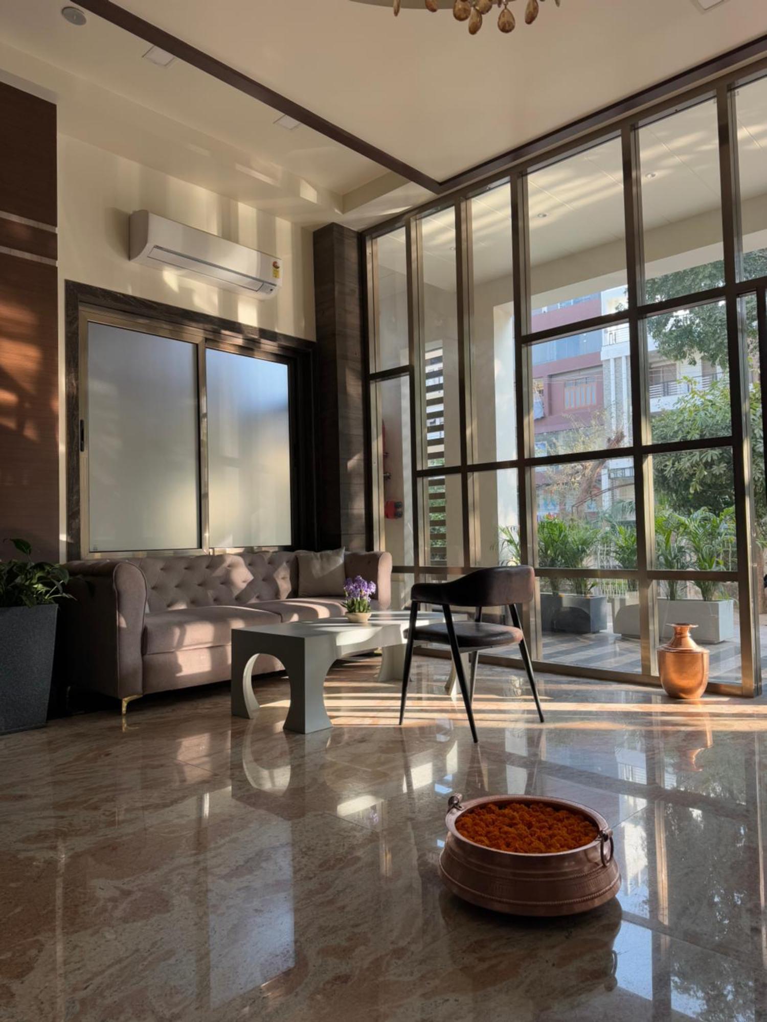 Coco Hotel